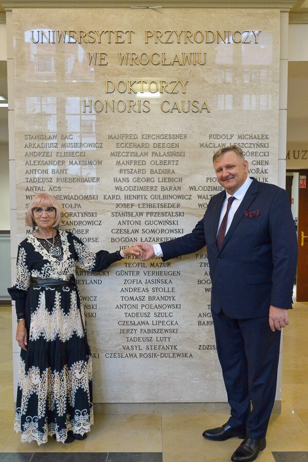 prof. Czesława Rosik-Dulewska
